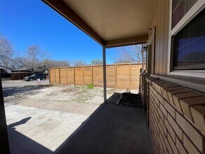 1115 Brookswood Ave in Austin, TX - Building Photo - Building Photo