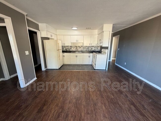 11 Clausen Dr in Columbus, GA - Building Photo - Building Photo