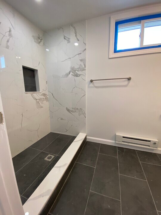 48 Moulton Rd, Unit 2 in Arlington, MA - Building Photo
