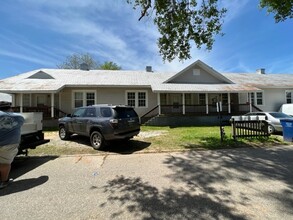 1110-1124 E 3rd Ave in Lanett, AL - Building Photo - Building Photo