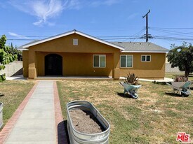 3543 Sanborn Ave in Lynwood, CA - Building Photo
