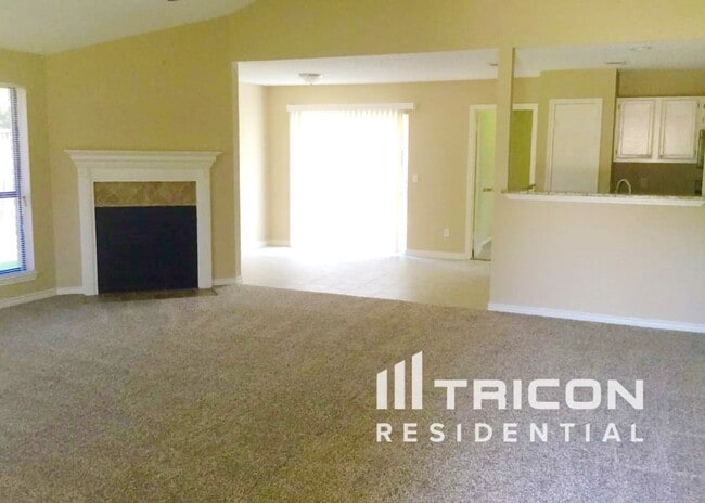 609 Rifleman Trail in Arlington, TX - Building Photo - Building Photo