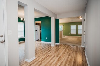 139 Old Tree Rd in Goose Creek, SC - Building Photo - Building Photo