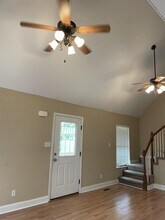 1906 Highland Rd in Maryville, TN - Foto de edificio - Building Photo