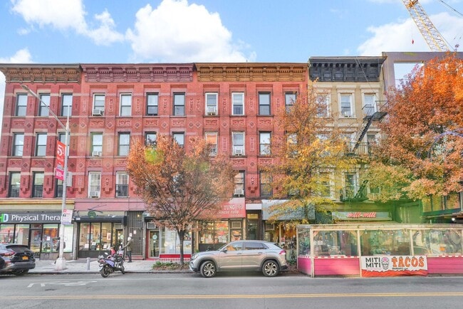 property at 140 5th Ave