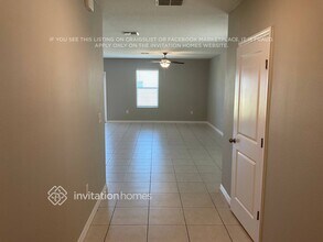 2240 Treesdale Ave in Ruskin, FL - Building Photo - Building Photo