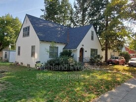 520 NE Maple St in Pullman, WA - Building Photo