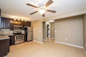 201 6th St in Coralville, IA - Building Photo - Building Photo