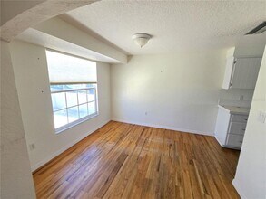 3616 Royal Palm Dr in Bradenton, FL - Building Photo - Building Photo