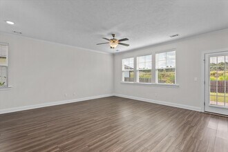 948 Newburn Dr in North Augusta, SC - Building Photo - Building Photo