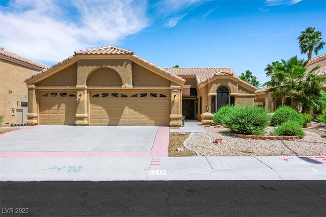 property at 2216 Sapphire Valley St