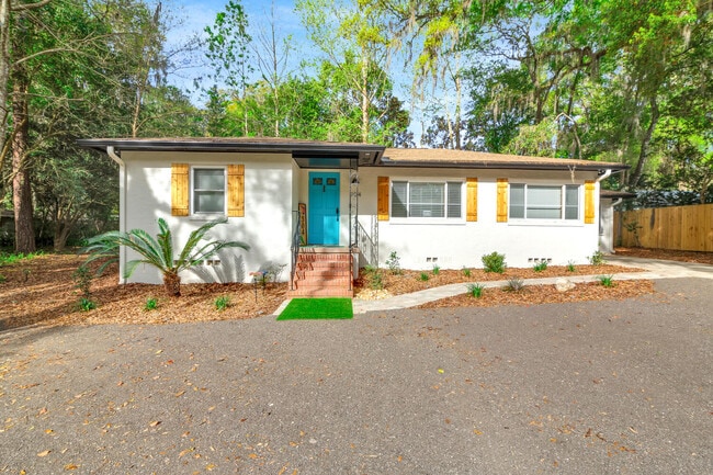 property at 304 NW 24th St