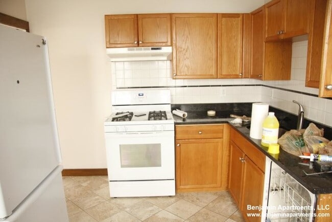 29 Justin Rd, Unit 1 in Boston, MA - Building Photo - Building Photo