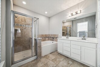 14019 Harmony Ridge Trl in Pearland, TX - Building Photo - Building Photo