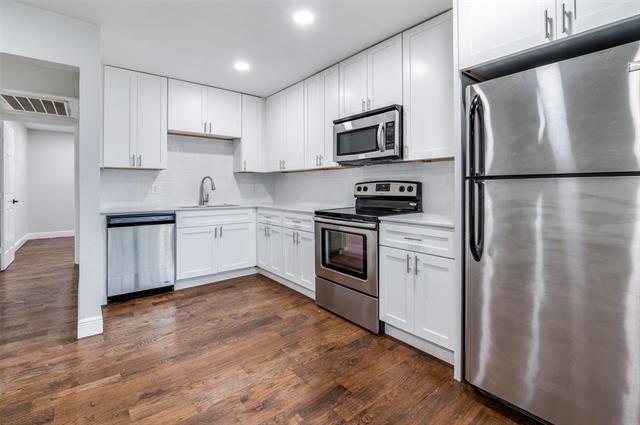 5444 Gaston Ave-Unit -202 in Dallas, TX - Building Photo - Building Photo