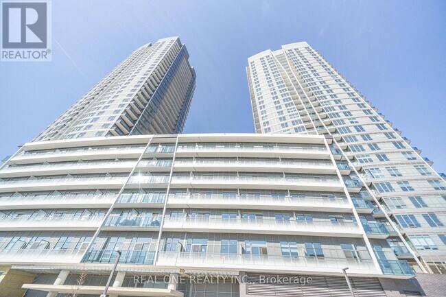 property at 30 Upper Mall Wy