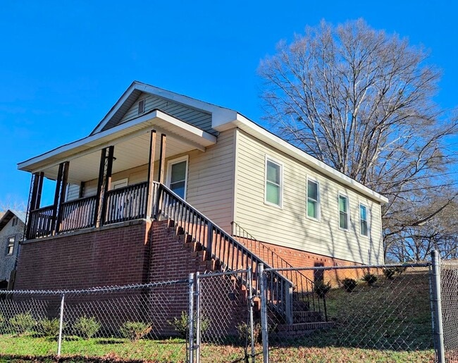 property at 108 Dunklin St