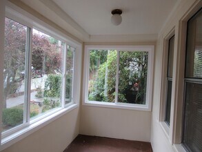 5315 9th Ave NE in Seattle, WA - Building Photo - Building Photo