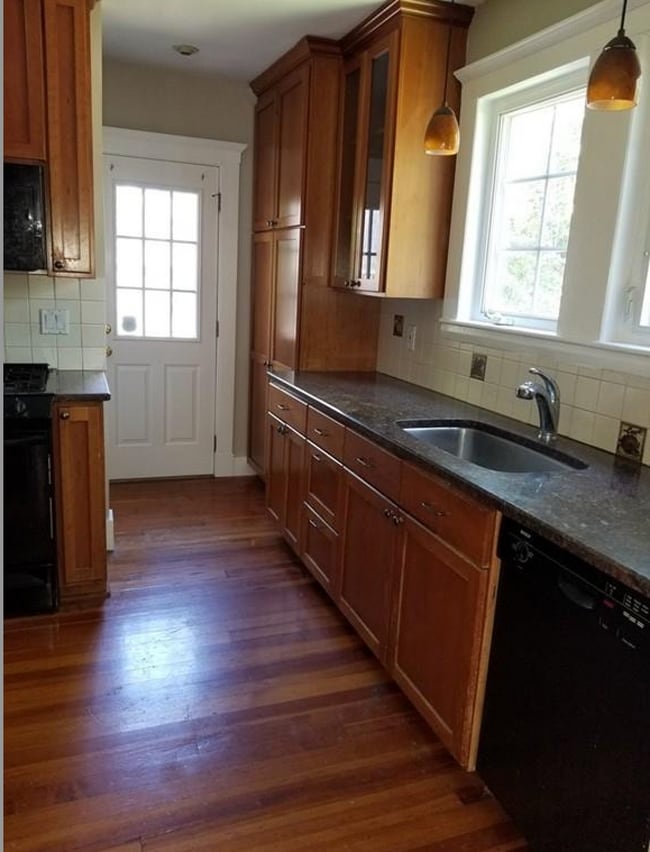 property at 7 Jackson Ter