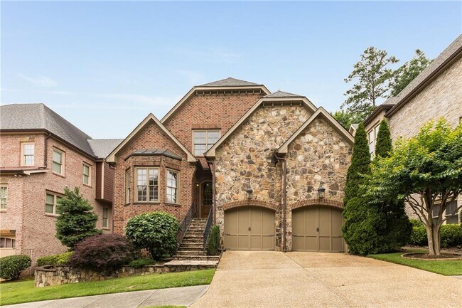 1772 Buckhead Valley Ln NE in Atlanta, GA - Building Photo - Building Photo