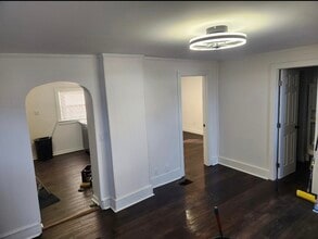 11 Van Wagner Rd, Unit 1 in Arlington, NY - Building Photo - Building Photo