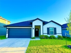 31611 Farlam Farms Trl in Brookshire, TX - Building Photo