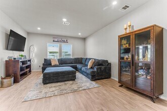 15038 Eastern Wood Rd in Magnolia, TX - Foto de edificio - Building Photo