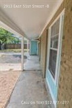 2913 E 51st St in Austin, TX - Building Photo - Building Photo