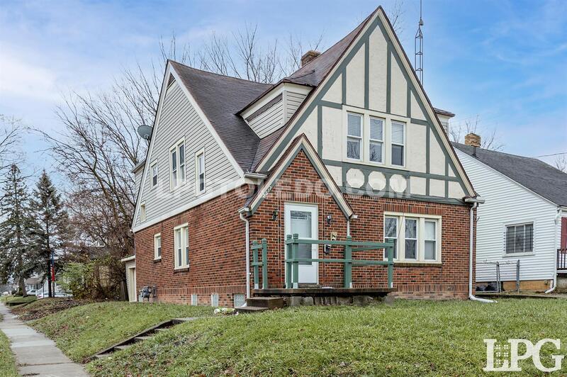 2517 Montebello Rd in Toledo, OH - Building Photo