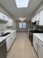 53 Spuhler Dr in Batavia, IL - Building Photo - Building Photo