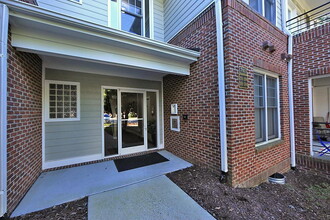 703 Copperline Dr in Chapel Hill, NC - Foto de edificio - Building Photo