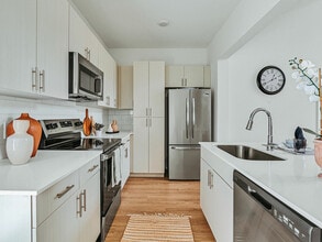 LEO at Cartersville in Cartersville, GA - Building Photo - Building Photo