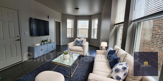 property at 822 S Karlov Ave