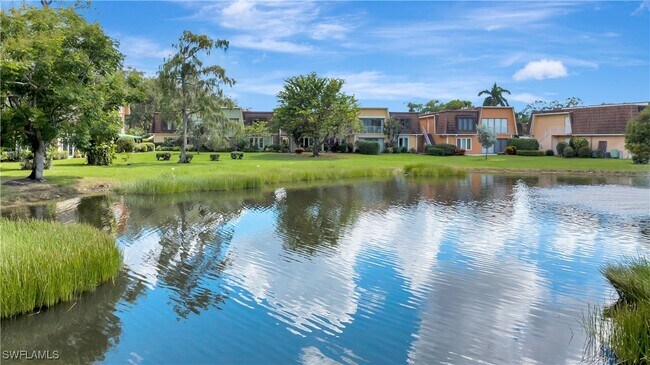 1754 Bald Eagle Dr in Naples, FL - Building Photo - Building Photo