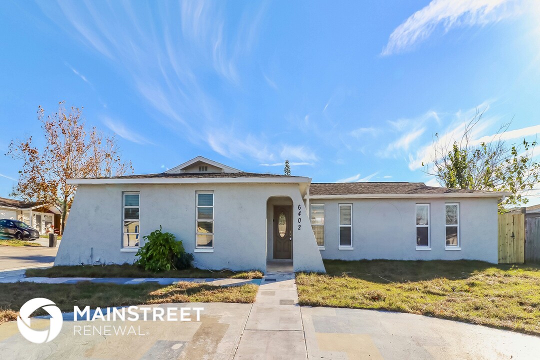6402 Bandura Ave in New Port Richey, FL - Building Photo