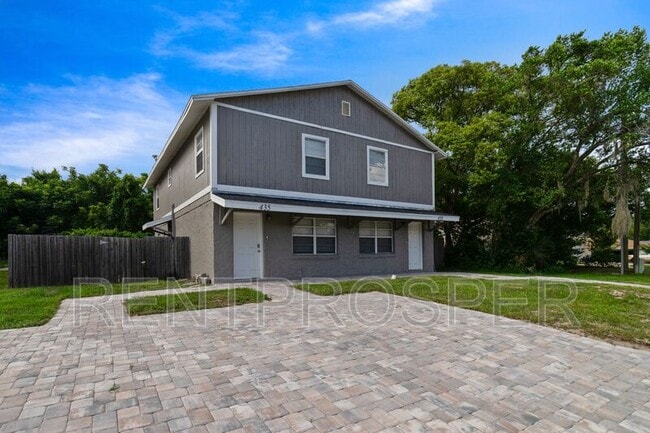 435 Eaton St in Eatonville, FL - Building Photo - Building Photo