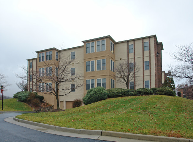 The Glen in Roanoke, VA - Building Photo - Building Photo