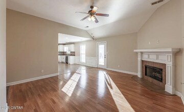 16 Birch Hollow Ln in Jackson, TN - Building Photo - Building Photo