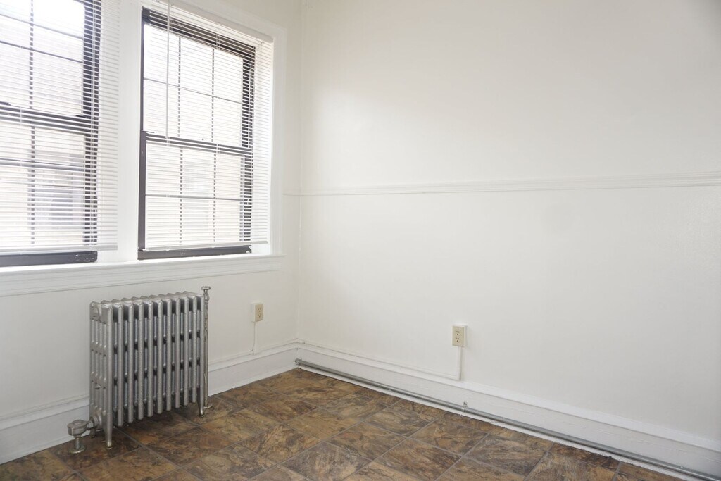 Stratford Court Apartments Lansdowne, PA Apartments