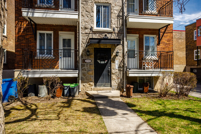 5709 De Darlington Av in Montréal, QC - Building Photo - Building Photo