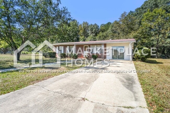 208 Webb Ave in Tuskegee, AL - Building Photo - Building Photo