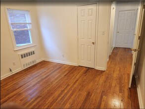 365 Burgher Ave in Staten Island, NY - Foto de edificio - Building Photo