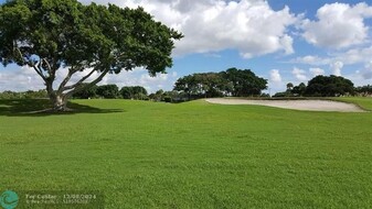 458 Flanders I in Delray Beach, FL - Building Photo - Building Photo