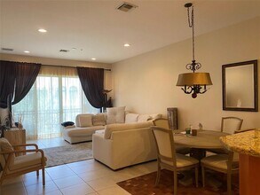 2901 NW 126th Ave, Unit 421 in Sunrise, FL - Building Photo - Building Photo