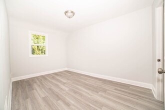 7475 School Ave in Dundalk, MD - Building Photo - Building Photo