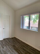 17210 Newhope St in Fountain Valley, CA - Building Photo - Building Photo