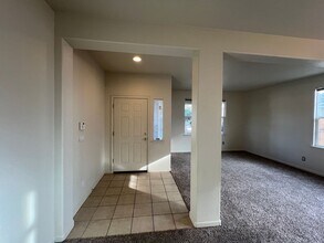5453 Corbett Ct in Riverbank, CA - Building Photo - Building Photo