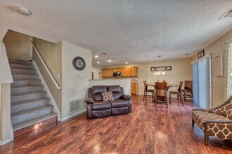 10981 York St in Northglenn, CO - Building Photo - Building Photo