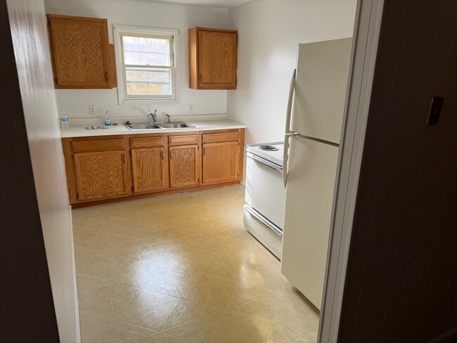 117 Franklin St, Unit #201