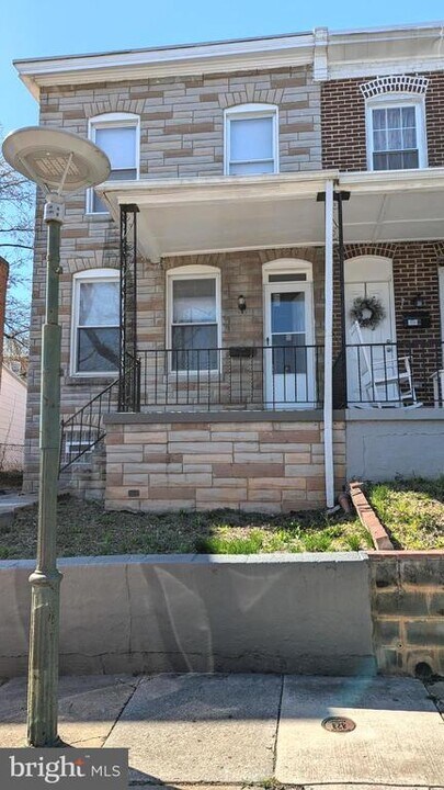 3026 Mathews St in Baltimore, MD - Building Photo